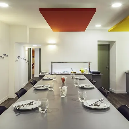 Ibis Styles Vieux Port מרסיי